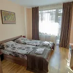 Forest Glade-апартаменти и за гости Lägenhetshotell 3*