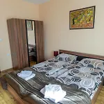 Forest Glade-апартаменти и за гости 3* Pamporovo