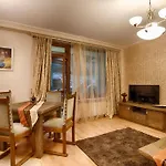 Lägenhetshotell Forest Glade-апартаменти и за гости Pamporovo