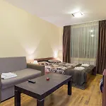 Forest Glade-апартаменти и за гости Lägenhetshotell
