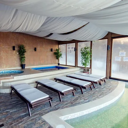 Forest Glade-апартаменти и за гости Lägenhetshotell 3*