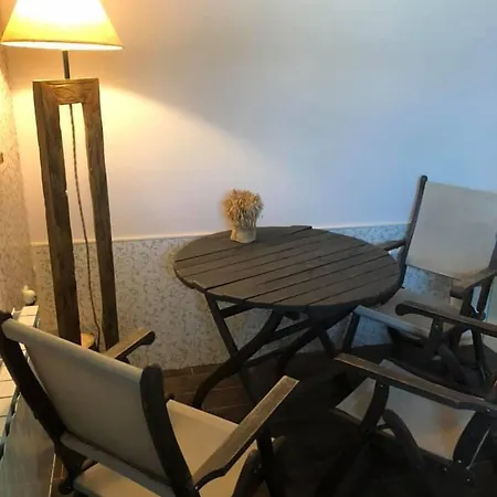 Forest Glade-апартаменти и за гости Lägenhetshotell Pamporovo