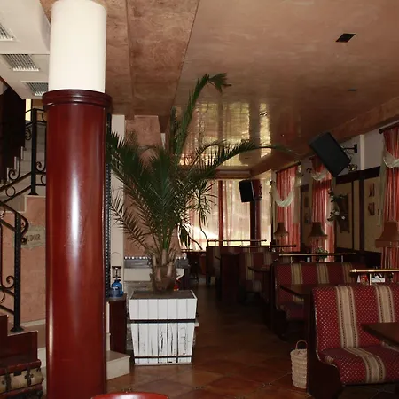 Forest Glade-апартаменти и за гости Pamporovo