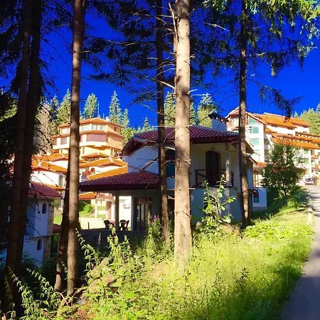 Forest Glade-апартаменти и за гости Aparthotel