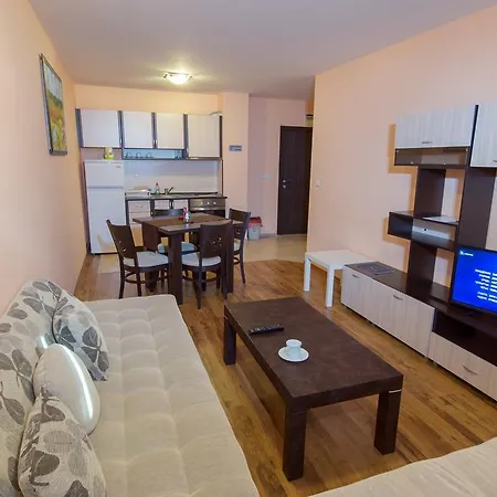 Forest Glade-апартаменти и за гости Apartahotel Pamporovo