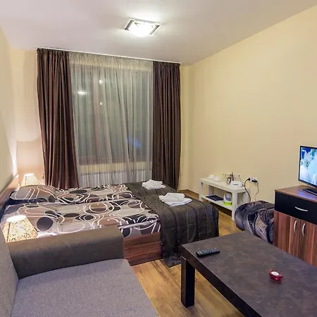 Forest Glade-апартаменти и за гости Apartmanhotel 3*