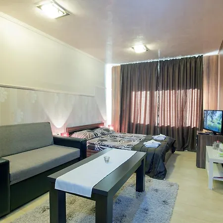 Forest Glade-апартаменти и за гости 3* Pamporovo