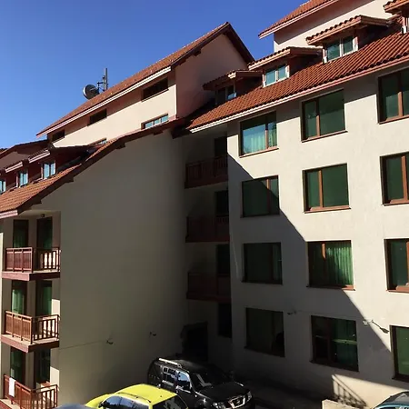 Aparthotel Forest Glade-апартаменти и за гости 3*