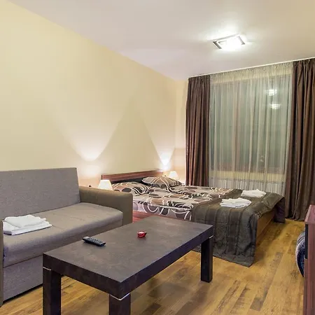 Forest Glade-апартаменти и за гости Lägenhetshotell