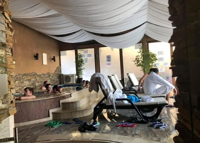 Forest Glade-апартаменти и за гости アパートホテル