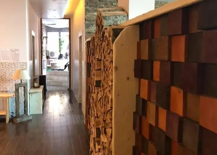 Forest Glade-апартаменти и за гости アパートホテル