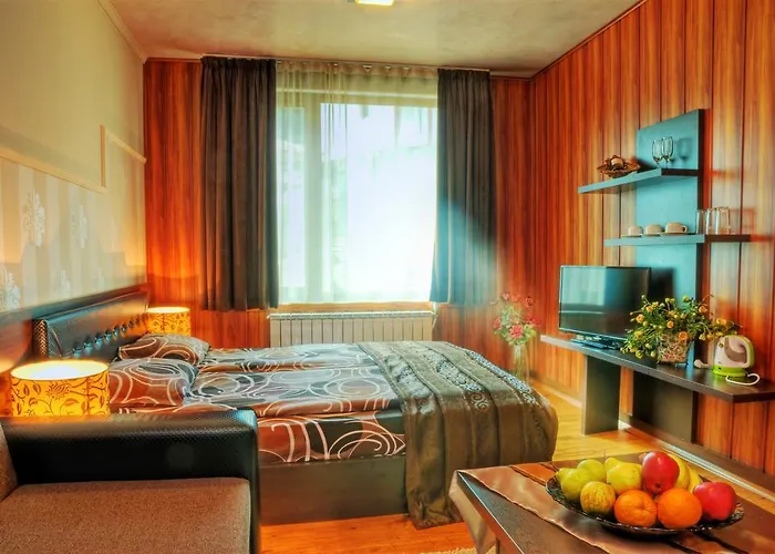 Forest Glade-апартаменти и за гости 3*