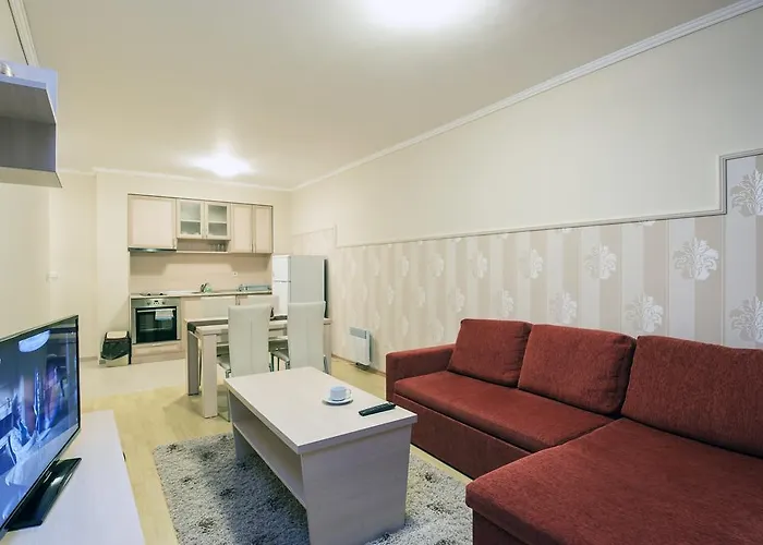 Lejlighedshotel Forest Glade-апартаменти и за гости 3*