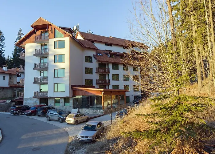 Forest Glade-апартаменти и за гости アパートホテル