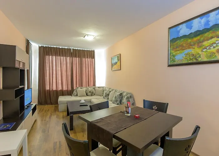 Forest Glade-апартаменти и за гости