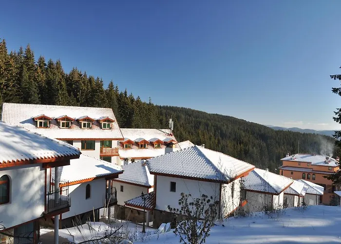 Lejlighedshotel Forest Glade-апартаменти и за гости 3*